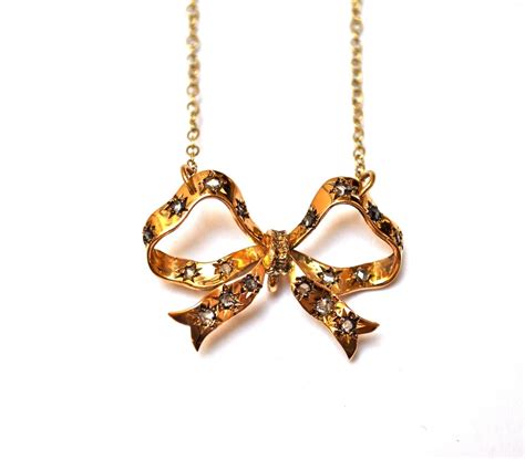 Florenceb — Diamond Bow Necklace