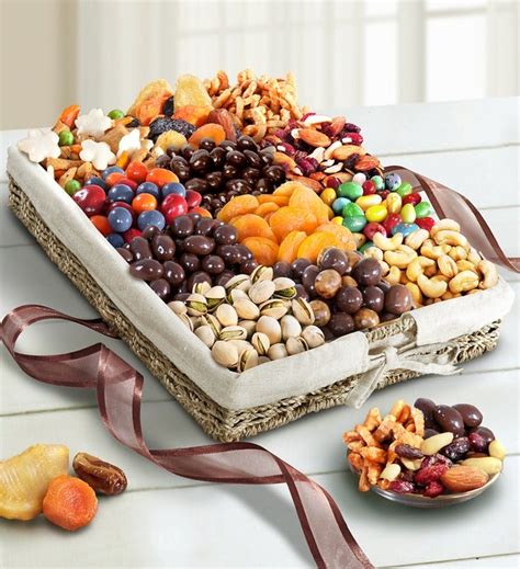 Premium Select Sweet And Savory Snack Tray