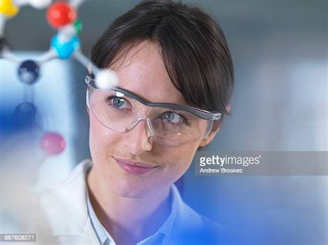 Molecular Scientist Photos And Premium High Res Pictures Getty Images