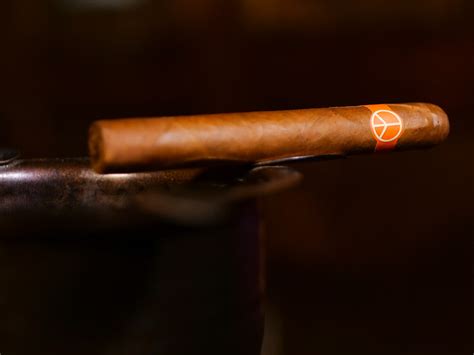 Cigar Review Oneoff Canonazo By Illusione Tuesday Night Cigar Club