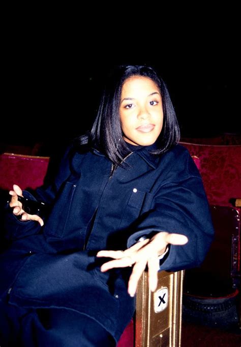 Aaliyah Plane Crash Age Aaliyah Funeral Open Casket Open Casket Funerals Part 5 Ana Ilah