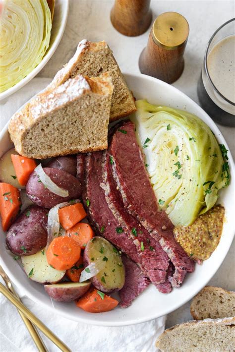 Corned Beef And Cabbage Irish Boiled Dinner Natuurondernemer