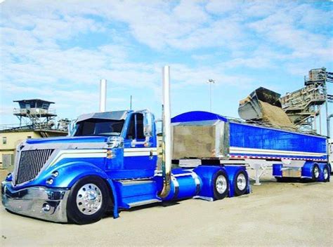 International Lonestar Custom With Matchin Dump Trucks Big Rig