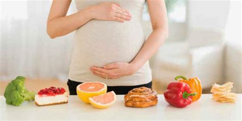 Menjadi ibu hamil adalah salah satu kebahagiaan tersendiri tapi datang dengan tanggung jawab super besar. 14 Makanan Terbaik Pencegah Penyakit Anemia untuk ibu ...