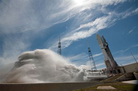 Spaceflight Now Atlas Launch Report Atlas 5 Rocket Launches Aehf 2