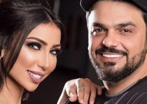 هابي هابي, مبسوطين كلنا والاحباب متجمعين فرحانين باهلنا وبالسما (.). حقيقة طلاق دنيا بطمة ووالد حلا الترك