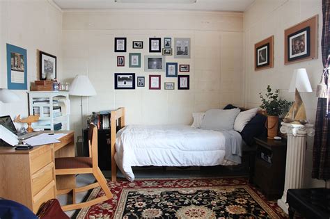 Cool Dorm Rooms Cool Decorating Ideas For Dorm Rooms Single Dorm