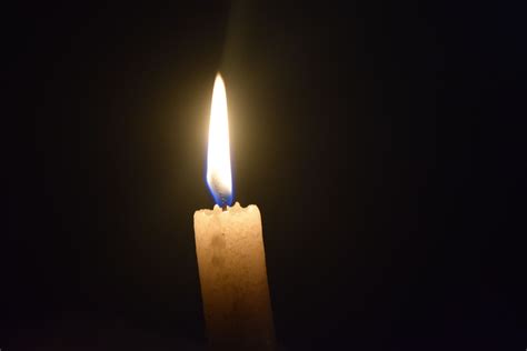En La Oscuridad Candle Vela Dark Light Luz Candles Birthday