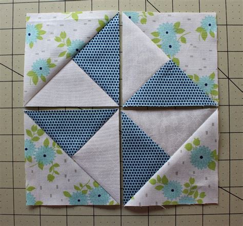 Pinwheel Star Block Tutorial The Crafty Quilter Placemats Patterns