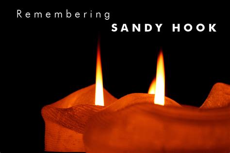 A Moment Of Silence In Memory Of Sandy Hook Elementary Des Moines