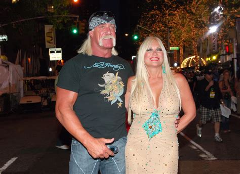 Hulk Hogan Marries Sky Daily In Intimate Florida Wedding
