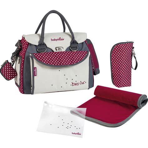 Impossible de sortir avec votre bébé sans sac à langer ! Sac à langer baby chic de Babymoov