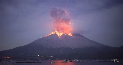 Explosive Eruption Of Sakurajima Volcano In Japan