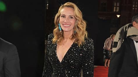 julia roberts shared a rare pic of her twins to celebrate their 17th birthday — cosmopolitan