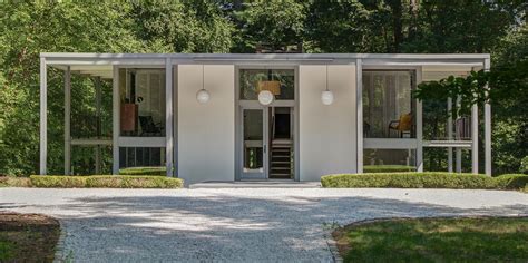 A Lovingly Restored Mid Century House For Sale In New Canaan The Owner