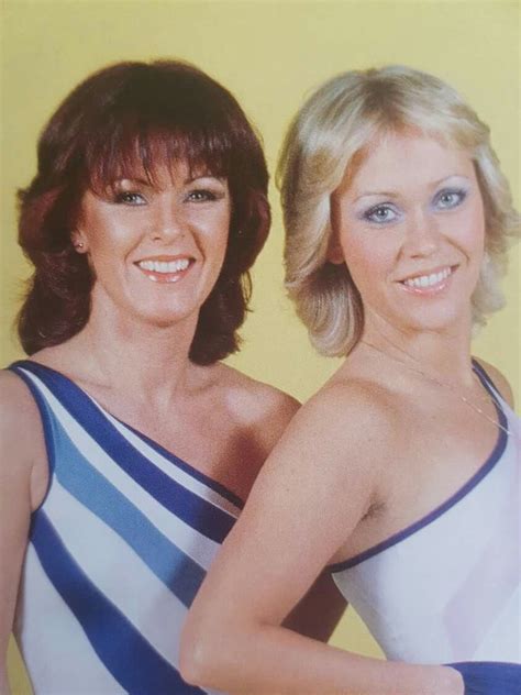frida and agnetha 1979 divas best of abba classic singers blonde singer agneta fältskog