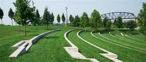 Outdoor Amphitheater Landscape Steps Landscape Design Urban