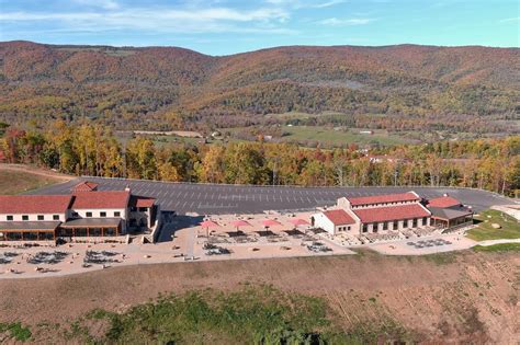 Hazy Mountain Vineyards And Brewery Venue Afton Va Weddingwire