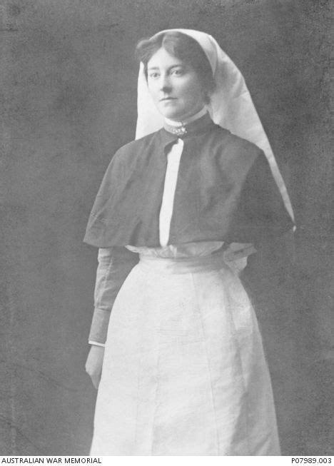 Robyn's story in the pearl. An Australian WWI nurse's uniform - A visit to the ...