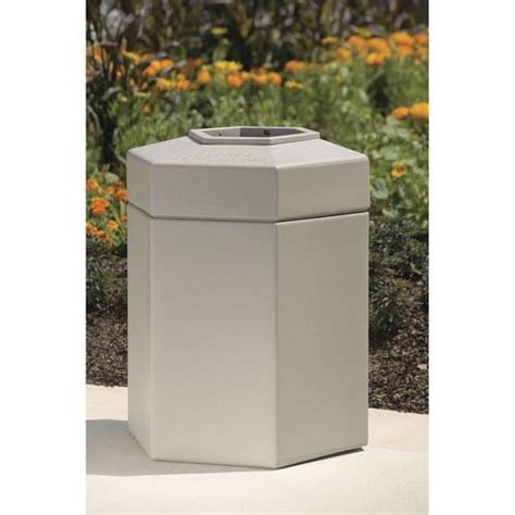 Commercial Zone Polytec Trash Can