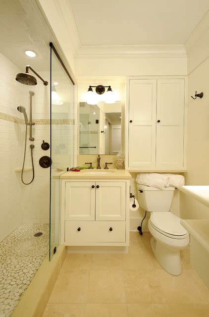 Small And Functional Bathroom Design Ideas