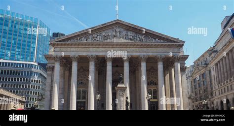 Royal Stock Exchange In London Stock Photo Alamy