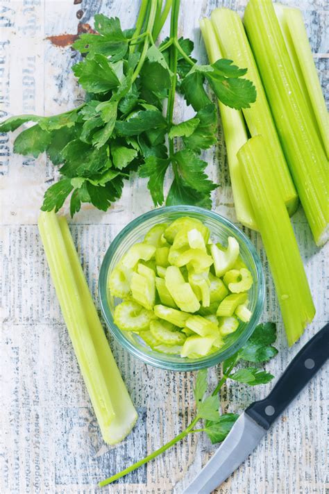 How And When To Harvest Celery Growfully