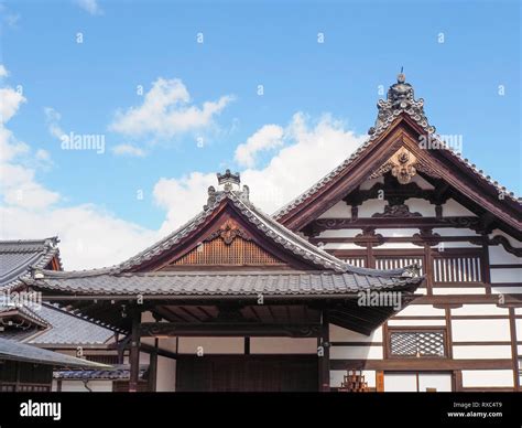 Kyoto Japan 15 Oct 2018 Architectual Detail Of A Historic Japanese