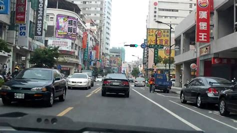 從車内看高雄~瑞豐夜市+裕誠路美食街 - YouTube