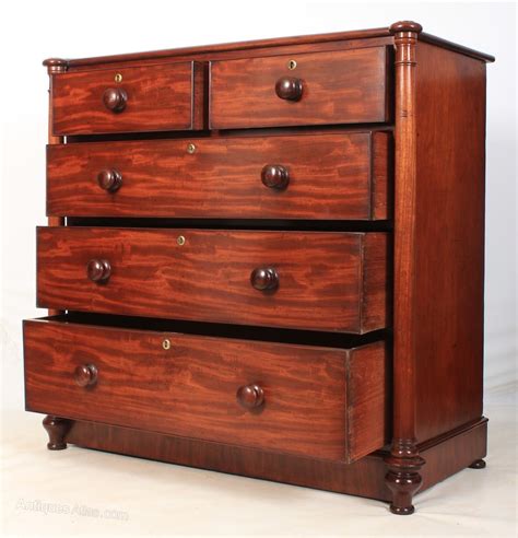 Large Mahogany Chest Of Drawers Antiques Atlas