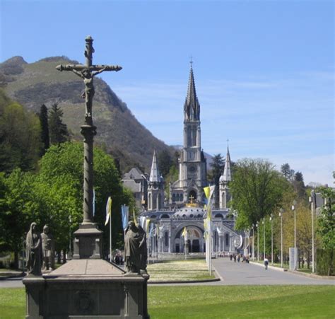 Fileour Lady Of Lourdes Basilica Wikipedia The Free Encyclopedia