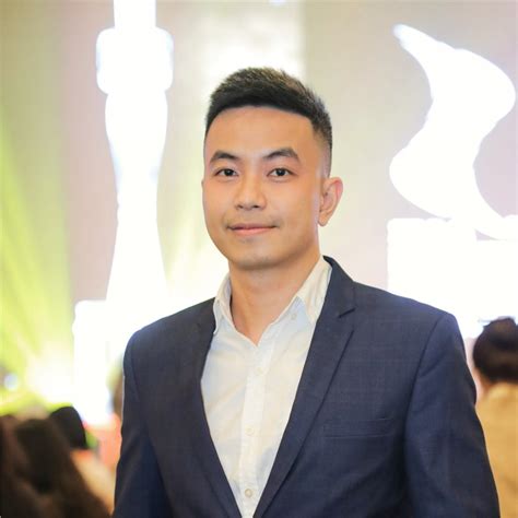 Duc Nguyen Minh Product Marketing Manager Vus The English Center Linkedin