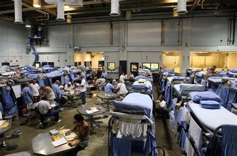 How To Fix Americas Prison Problem Business Insider
