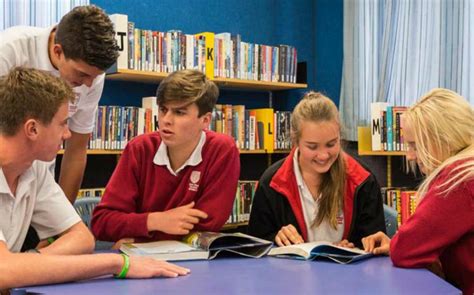 Reigniting A Passion For Reading At John Paul College Renaissance