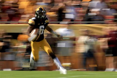 Overreaction Monday: The Return of Hawkeye Football