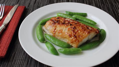 Miso Glazed Black Cod Easy Broiled Fish Recipe Youtube
