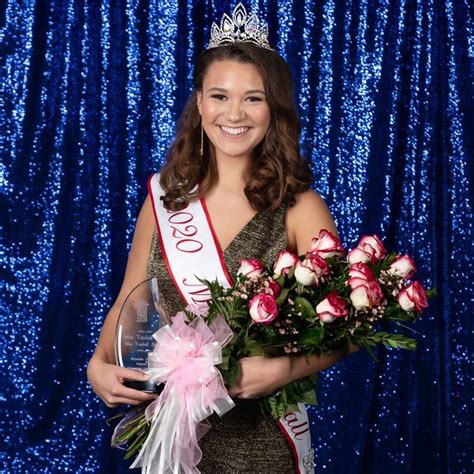 Miss Tomball Makes Connections Through Pageant