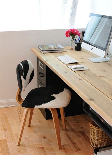 Easy To Build Large Desk Ideas For Your Home Office The