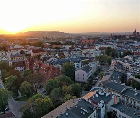 Kraków cieszy się największym popytem na biurowce Aktualności