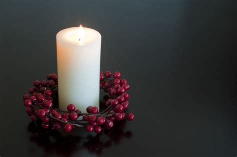 Photo Of Christmas Candle With A Berry Wreath Free Christmas Images
