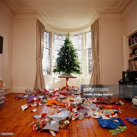 Messy Living Room Photos And Premium High Res Pictures Getty Images