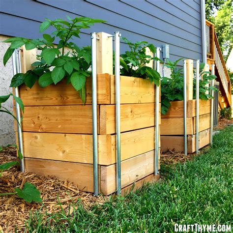 How To Build Potato Boxes Craft Thyme 1000 In 2020 Grow Potatoes