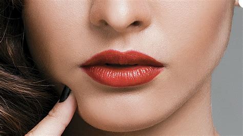 10 Orange Lipsticks For Every Skin Tone
