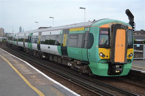 Southern Class 3771 377120 Clapham Junction London Flickr