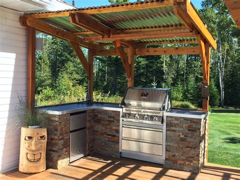 How To Build A Simple Outdoor Kitchen