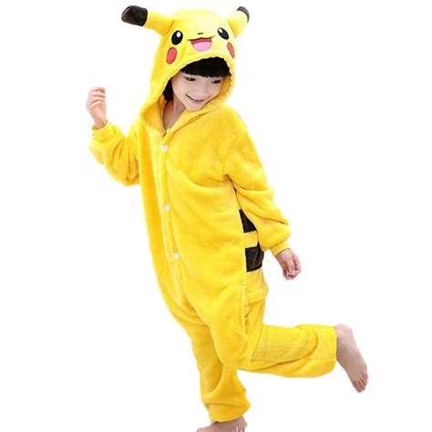 Pyjama pikachu femme - Soldes en image