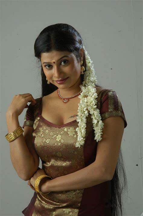 Shobana Naidu Hot Photo Gallery In Langa Jacket Hollywood Tollywood Bollywood Tamil