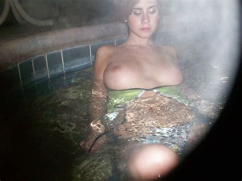 Chloe Lamb In Hot Tub 29 Pics Xhamster