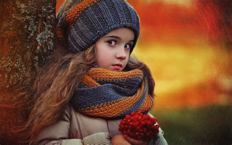 Wallpaper Lovely Little Girl In Autumn Scarf Hat 1920x1200 Hd Picture