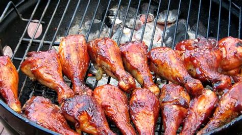 Cover and refrigerate bowl of remaining marinade for basting. How to make BBQ Chicken - Easy Basic BBQ Grilled Chicken ...